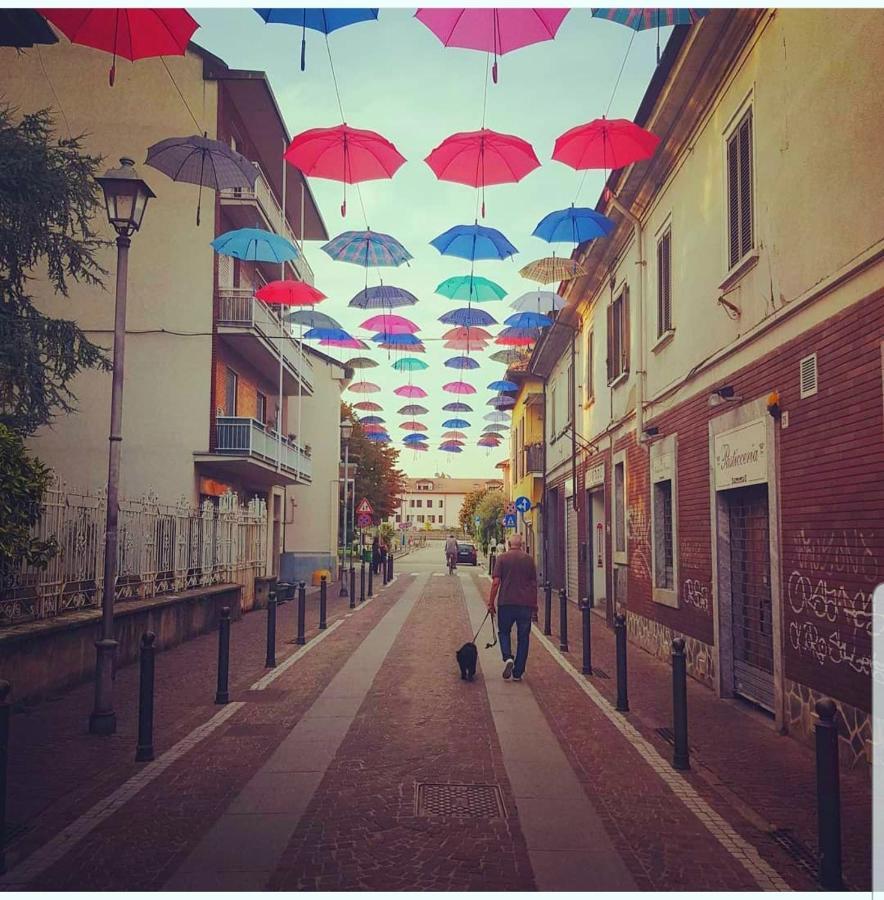 Central Hostel Milano Zewnętrze zdjęcie