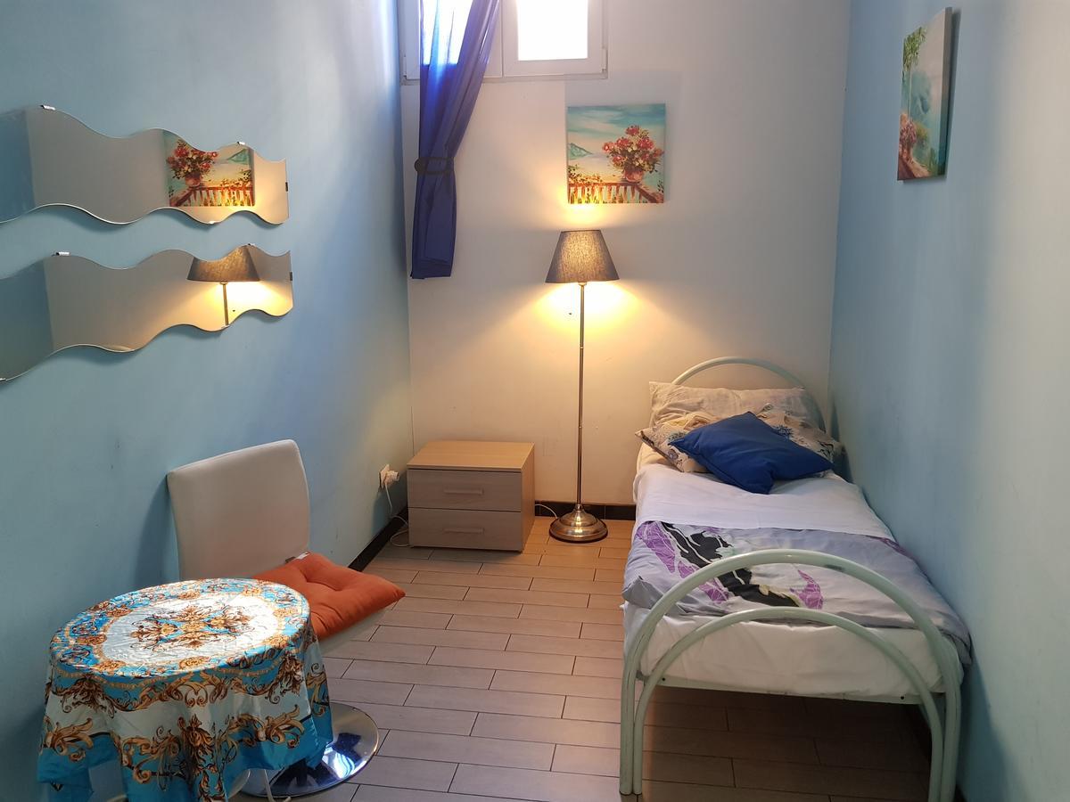 Central Hostel Milano Zewnętrze zdjęcie