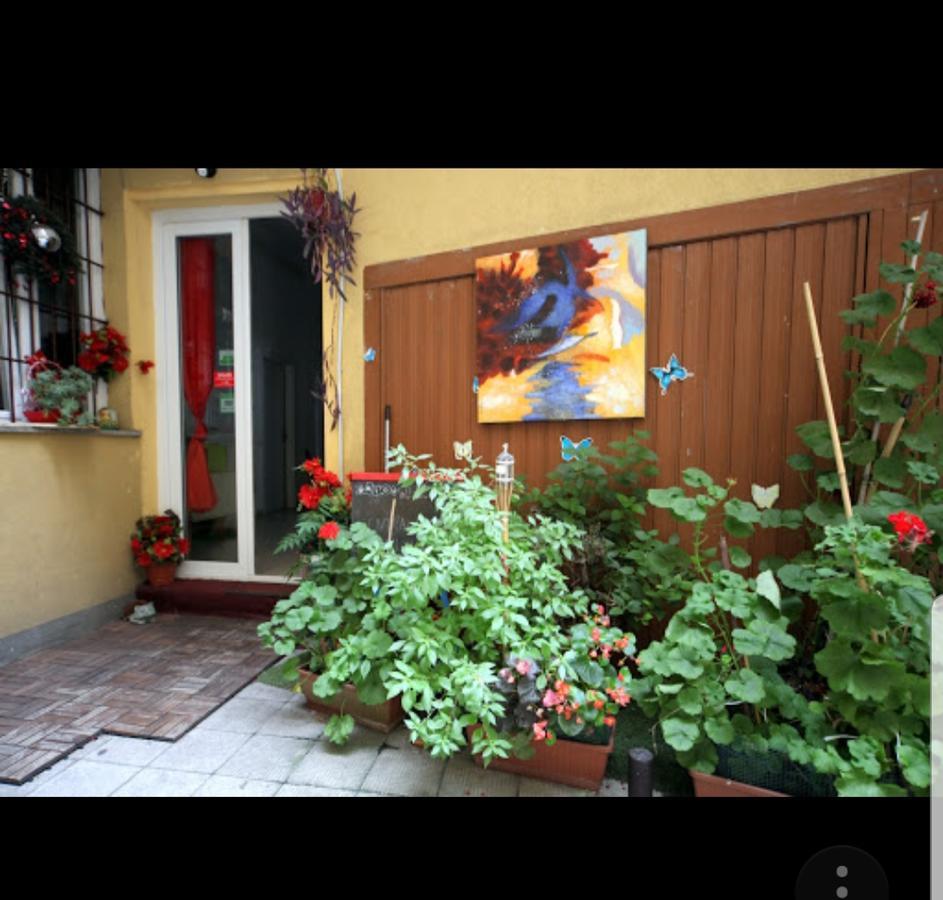 Central Hostel Milano Zewnętrze zdjęcie
